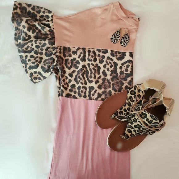 Sandals - Picture 2 of 2